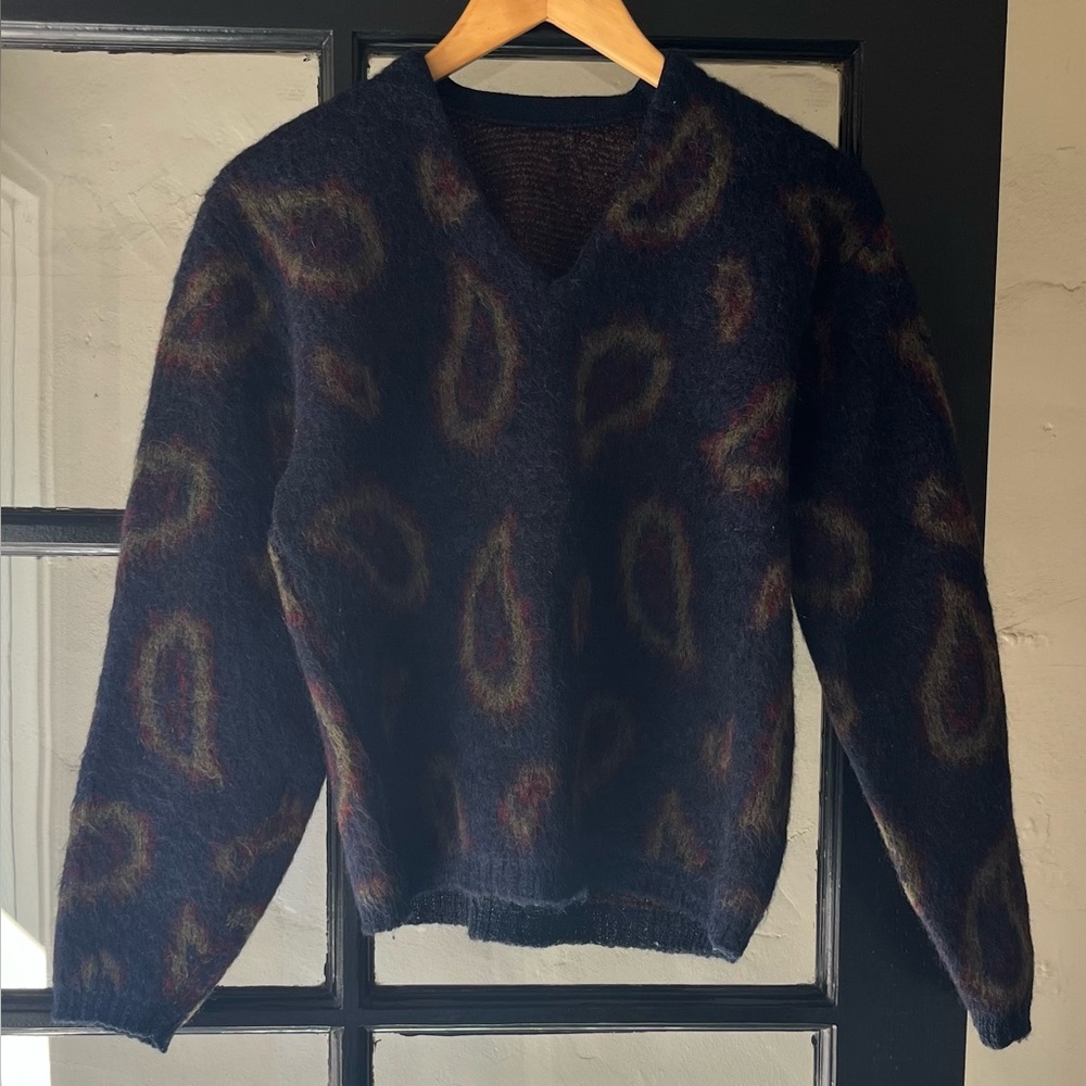 Awesome Vintage Navy Blue Mohair Abstract Paisley V-Neck Sweater